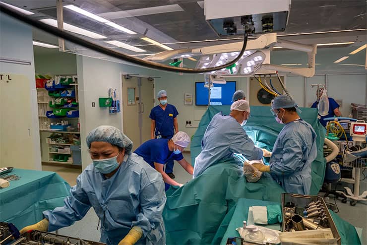 CRNA in hospital